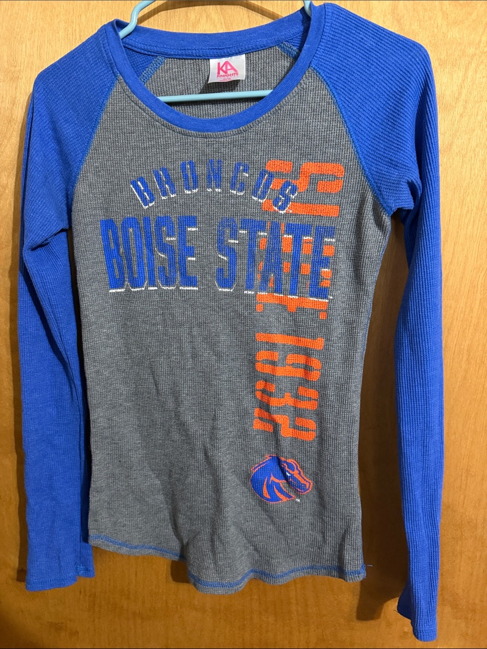 Boise State Broncos Long Sleeve Thermal Raglan Shirt Gray Blue Women Size M